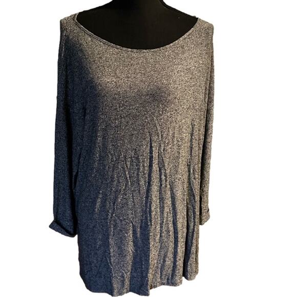 J Jill Wearever Collection, Long Sleeve, Round Neck, Pleated Blouse - Picture 1 of 9